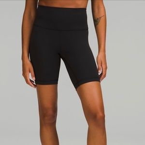 NWT Wunder Train High Rise Biker Shorts - 8”